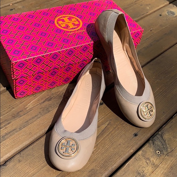 Tory Burch Shoes - Tory Burch Caroline leather ballet flats size 7M